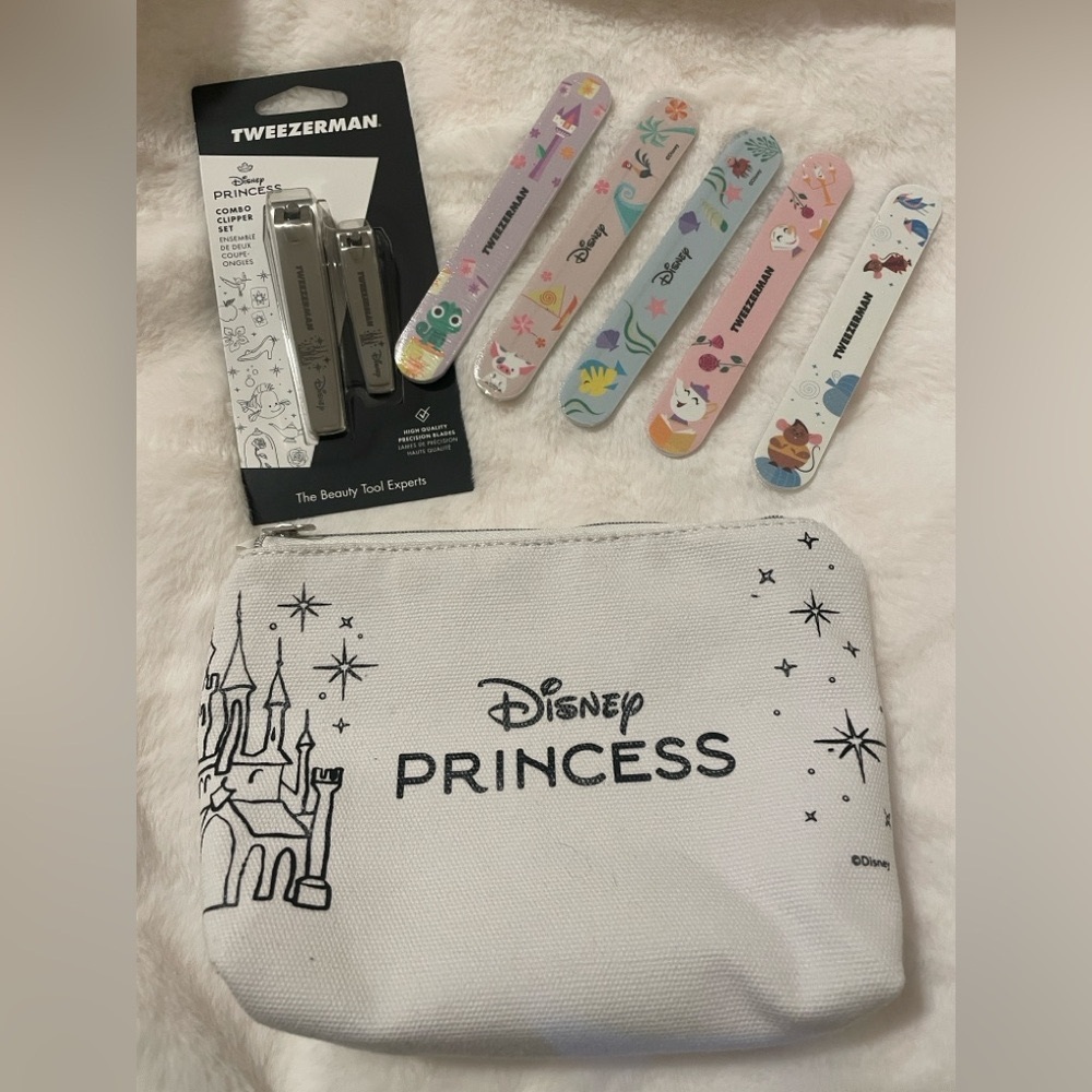 Disney princess tweezerman Nail clippers & files with bag Care Set